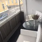 Snellmaninkatu 22 B, Yksityinen Pistokkeellinen Autopaikka Sisaepihalla Apartment Kuopio