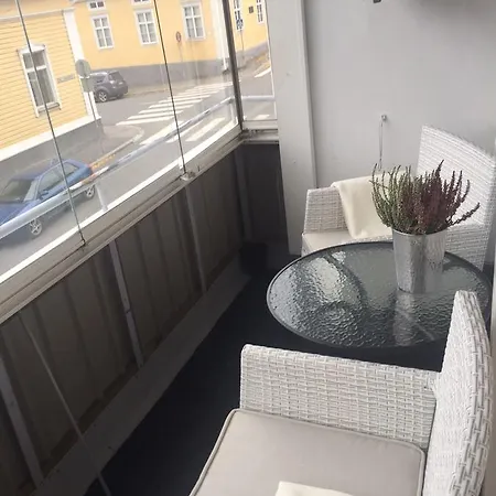 Snellmaninkatu 22 B, Ilmainen Kadunvarsipysaekoeinti Lejlighed Kuopio