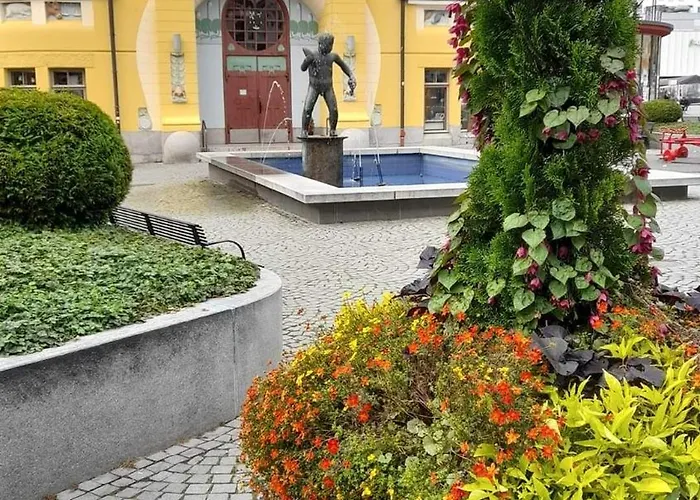 Snellmaninkatu 22 B, Yksityinen Pistokkeellinen Autopaikka Sisaepihalla كوبيو